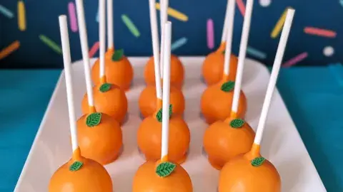 orange-cutie-cake-pops